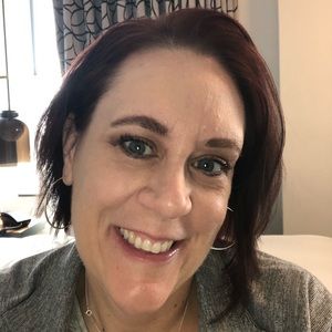 Meet your Posher, Sandy